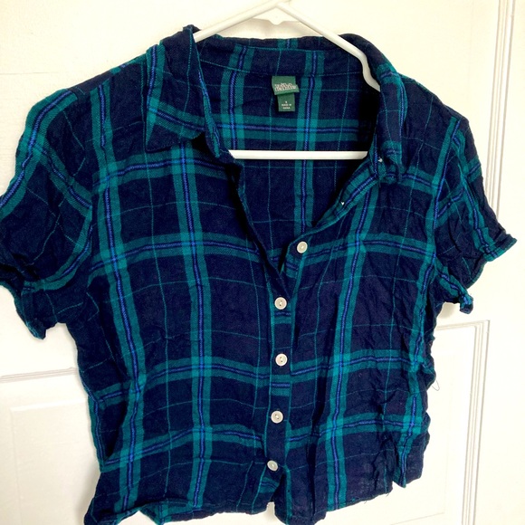 Wild Fable Cropped Button Up - Picture 2 of 5